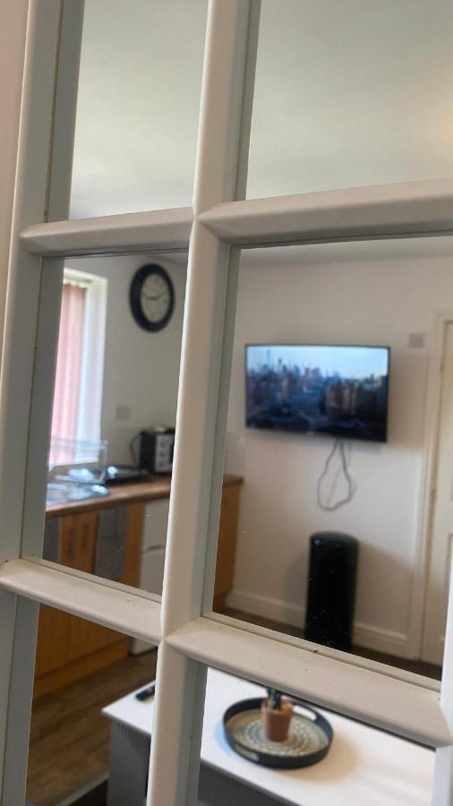 Bv Cosy Studio Eleven At Deighton Huddersfield公寓 外观 照片