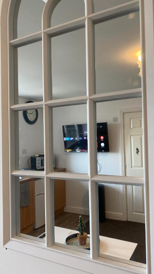 Bv Cosy Studio Eleven At Deighton Huddersfield公寓 外观 照片